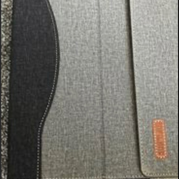 Surface Pro 6 - Picture 4 of 5